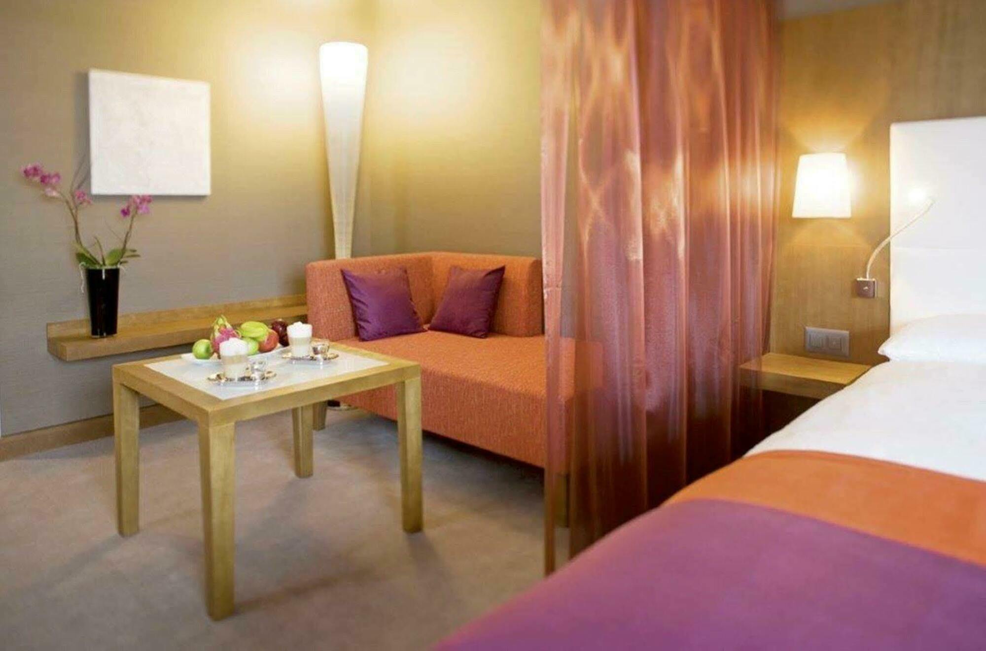 Hotel Moevenpick Zuerich-regensdorf 4*